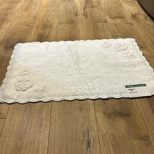 NWT At Home bathmat
